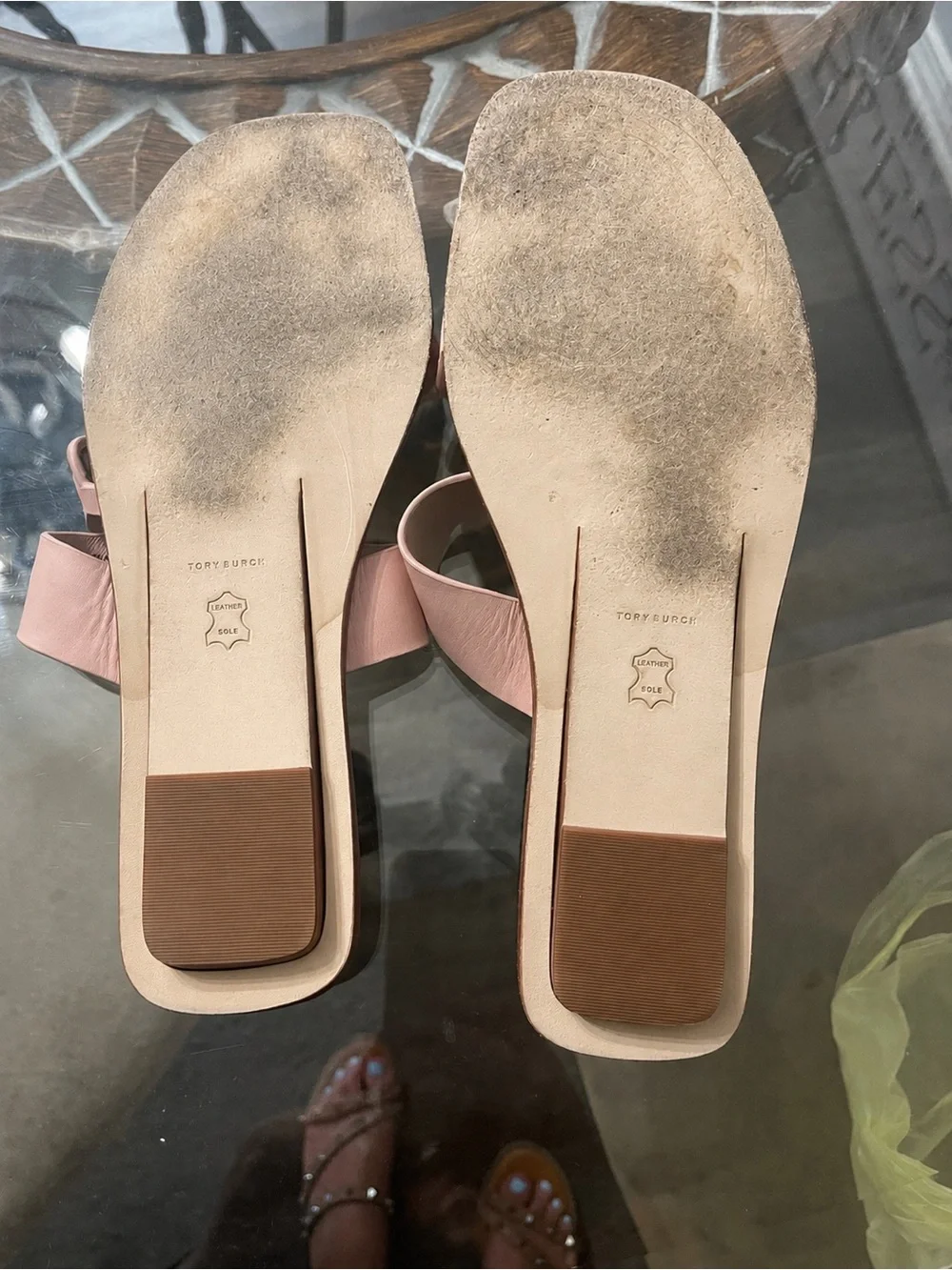Tory Burch Tiny Miller Toe-Ring Slides size 10.5 in shell pink